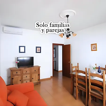 Centrico En Conil Con Balcon Privado, Aire Acondicionado Y Garaje Familia Apartamento *